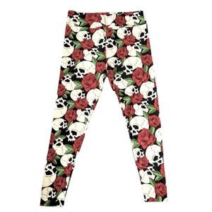 LuLaRoe Ghouls Halloween Leggings T/C 2020 Skulls Black Red Roses Skeleton NWOT